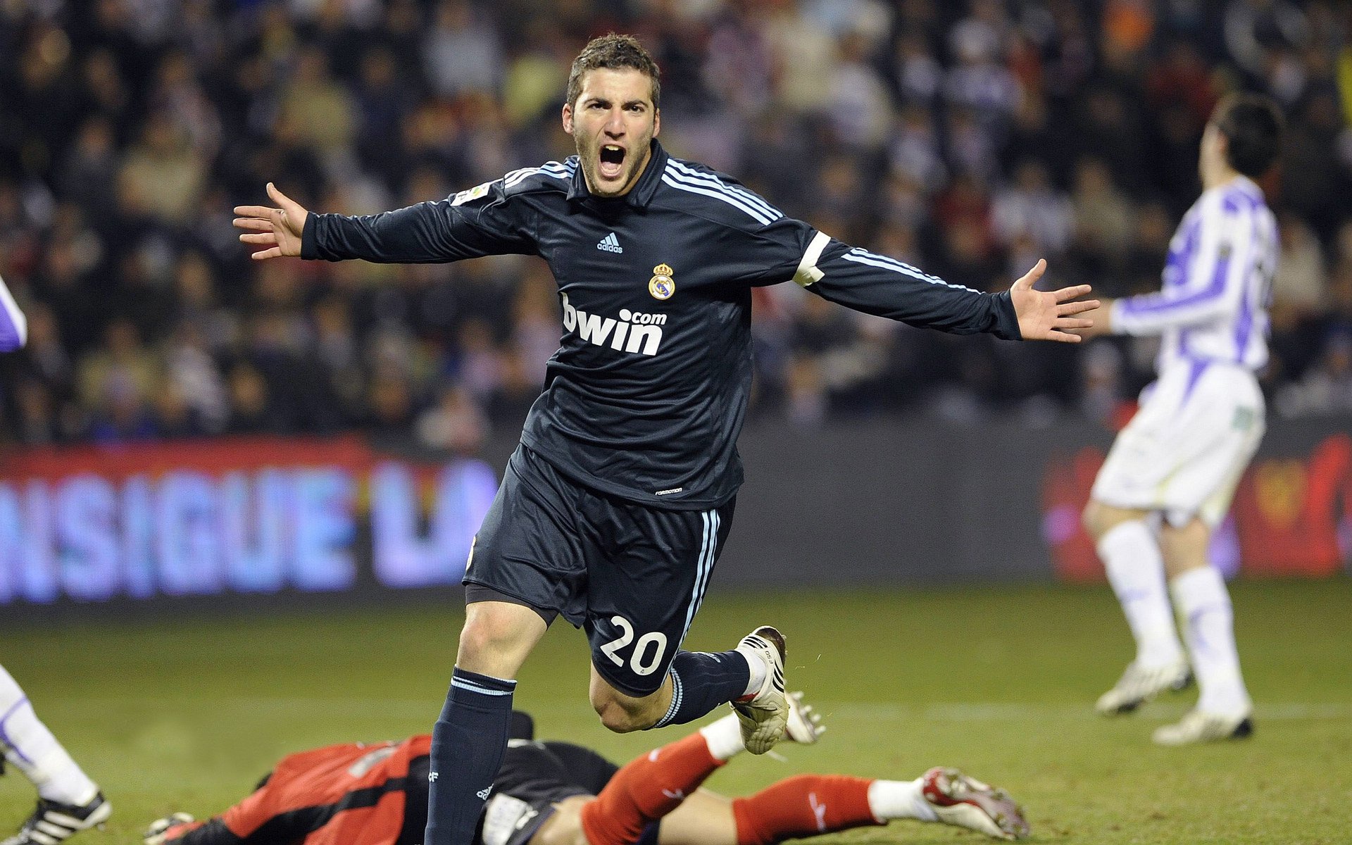 史上最年轻“欧洲金靴”得主鼎盛登场，最年轻的欧洲金靴