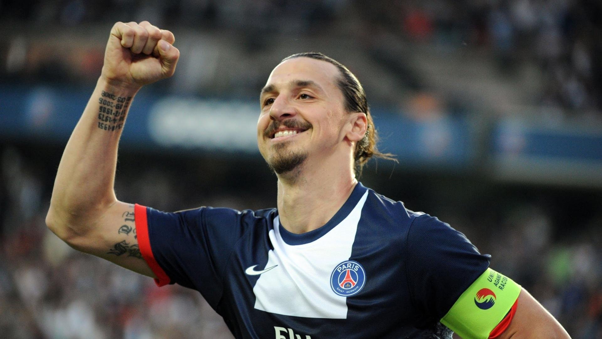 德甲著名教练换帅,战术调整引关注,德甲球员撞教练